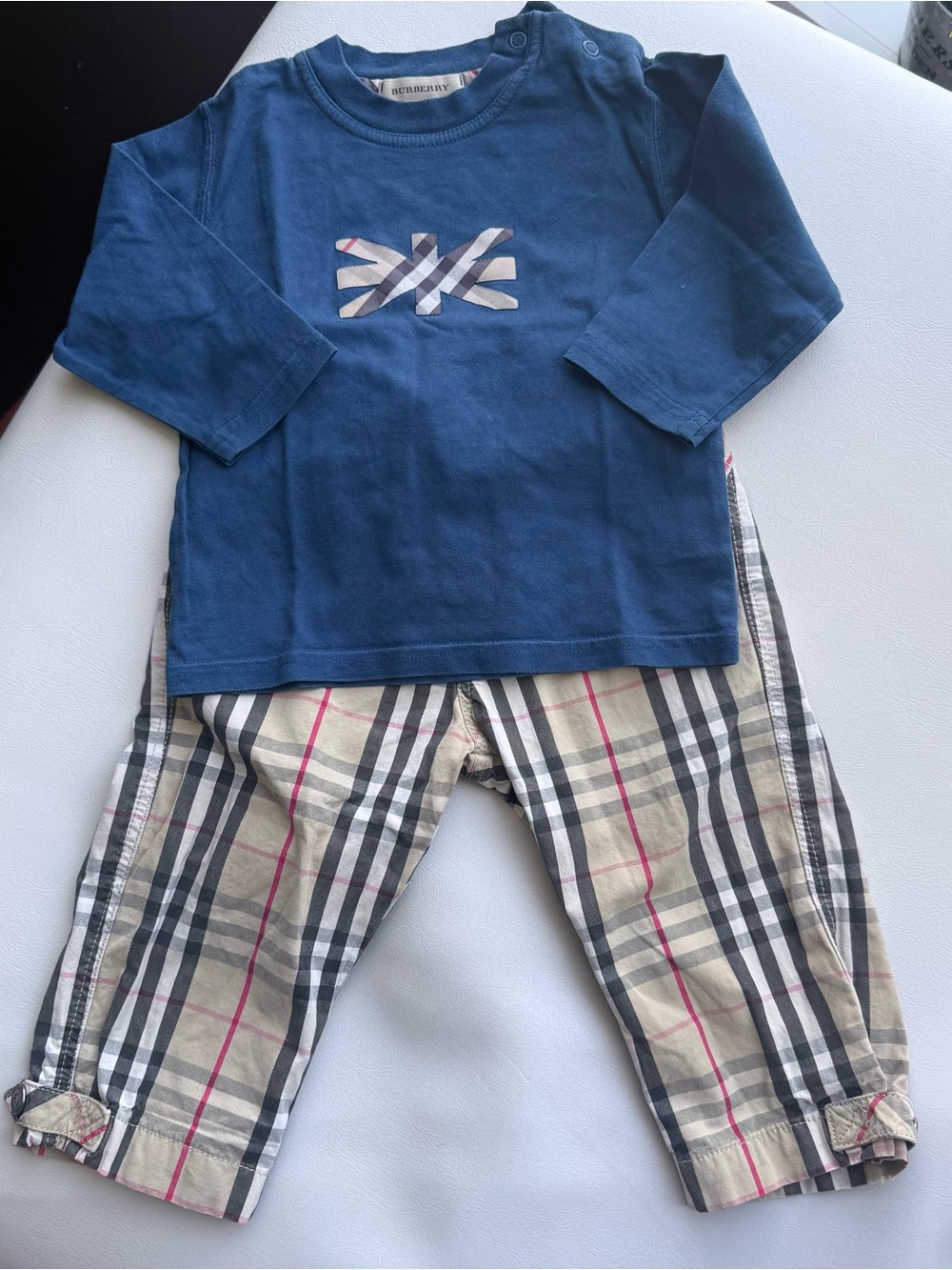 Burberry Baby kid set top shirt flag blue + pants elastic 9/12 months blue